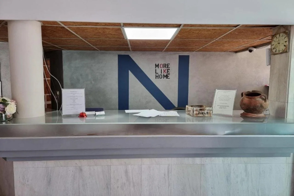 Nereus Hotel