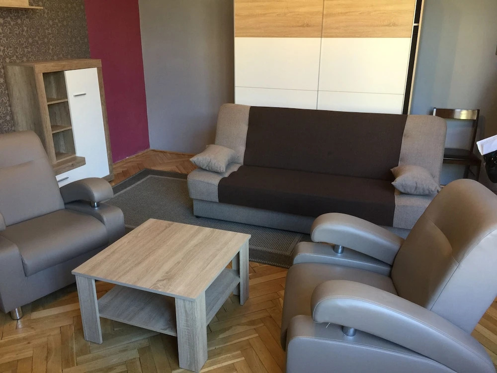Penguin Rooms - Kielce Downtown Sienkiewicza