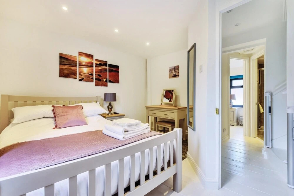 Character Refurbished Cottage - Ramsgate