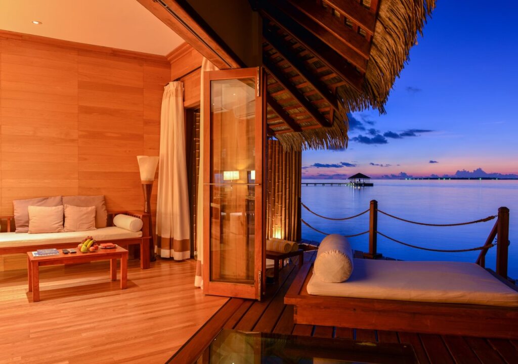 Курорт Adaaran Prestige Water Villas - with Dine around Premium All inclusive - 24 hours   45 Minutes from Male by Seaplane