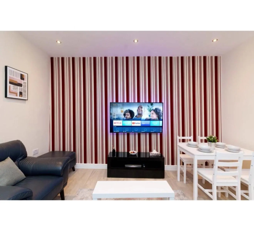 Dior House Apartments