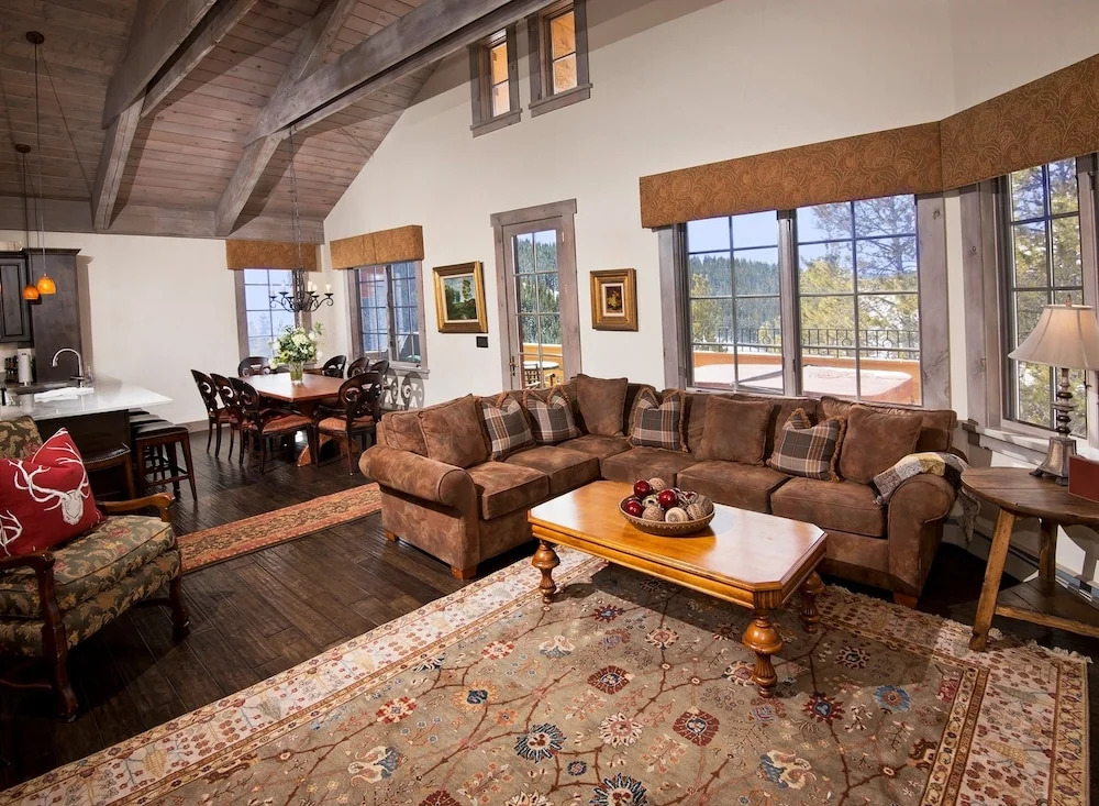 Game Creek Chalet O703