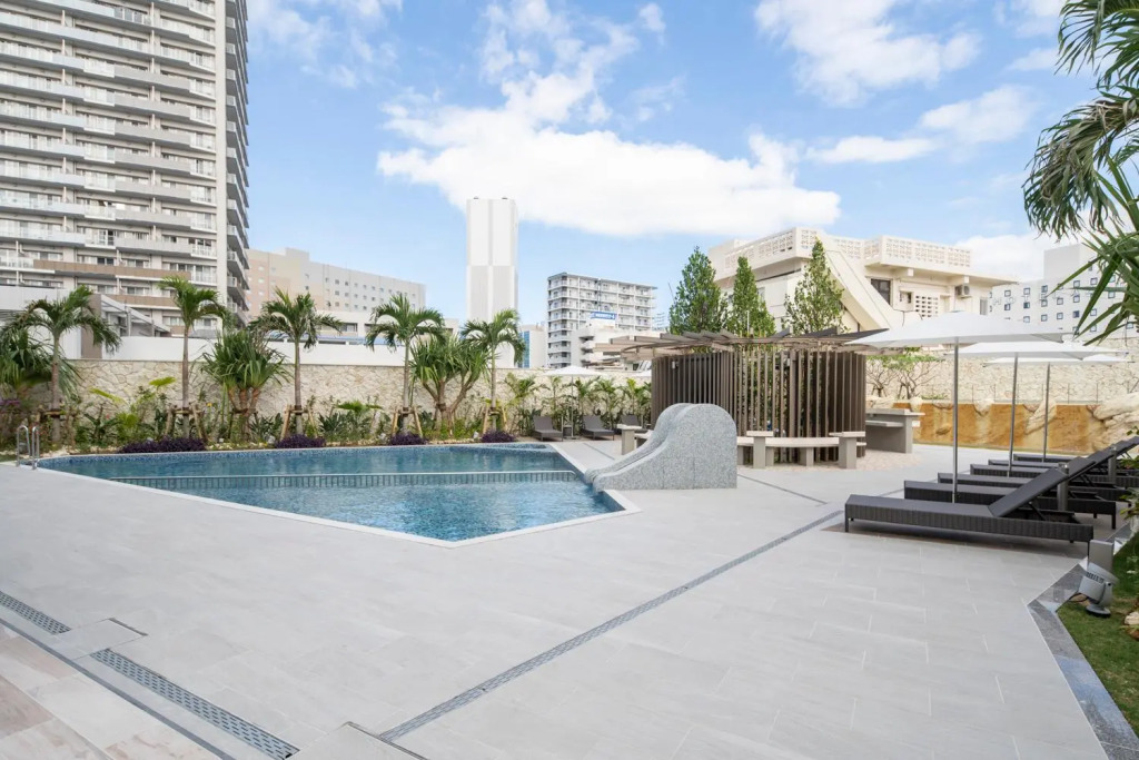 Okinawa Hinode Resort and Hot Spring Hotel