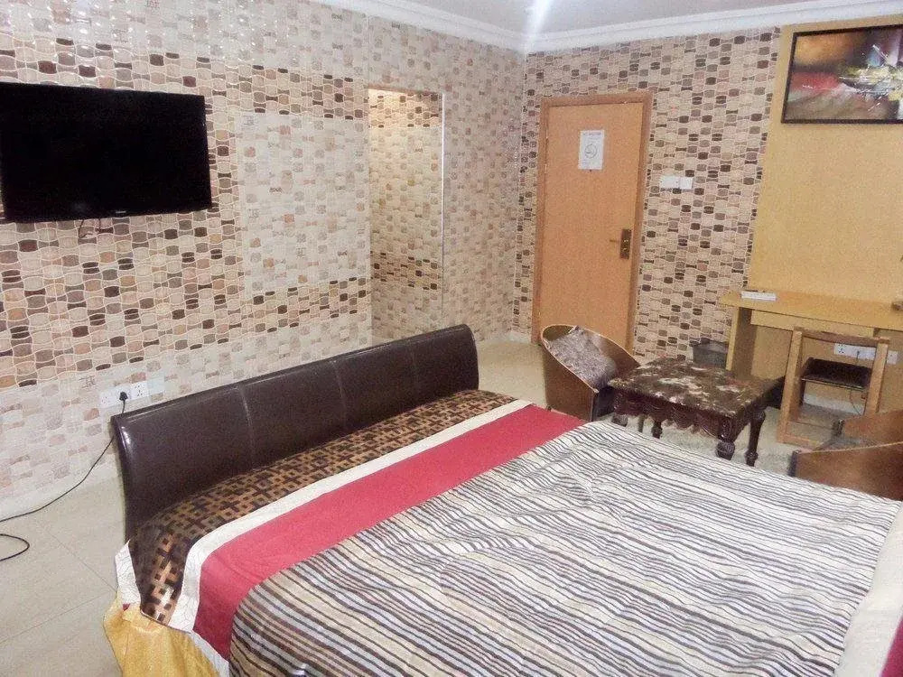 First View Luxury Hotel