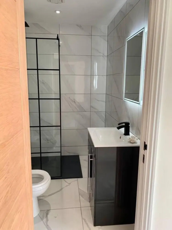 Luxury 3 Bedroom Modern Penthouse- Birmingham City
