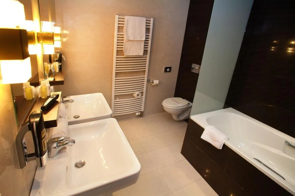 Hotel ALTIS