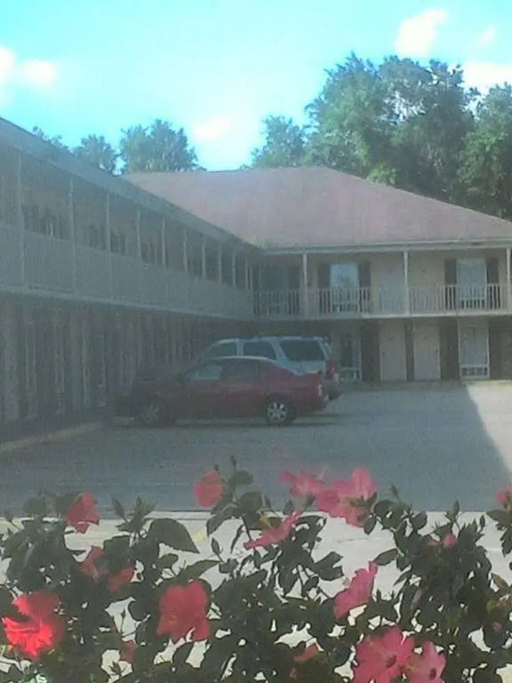 Plantation Inn