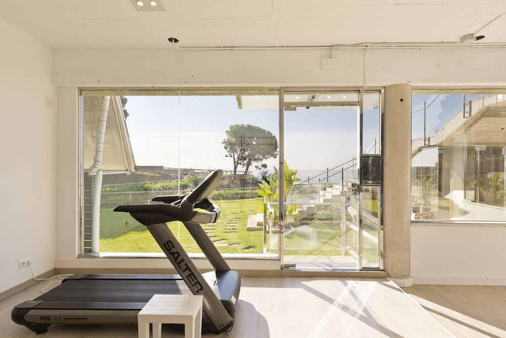 Santa Romana Apartments & Suites