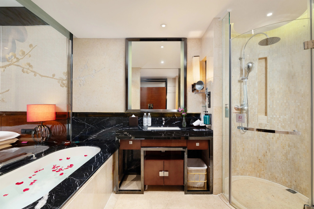 Crowne Plaza Chengdu West by IHG