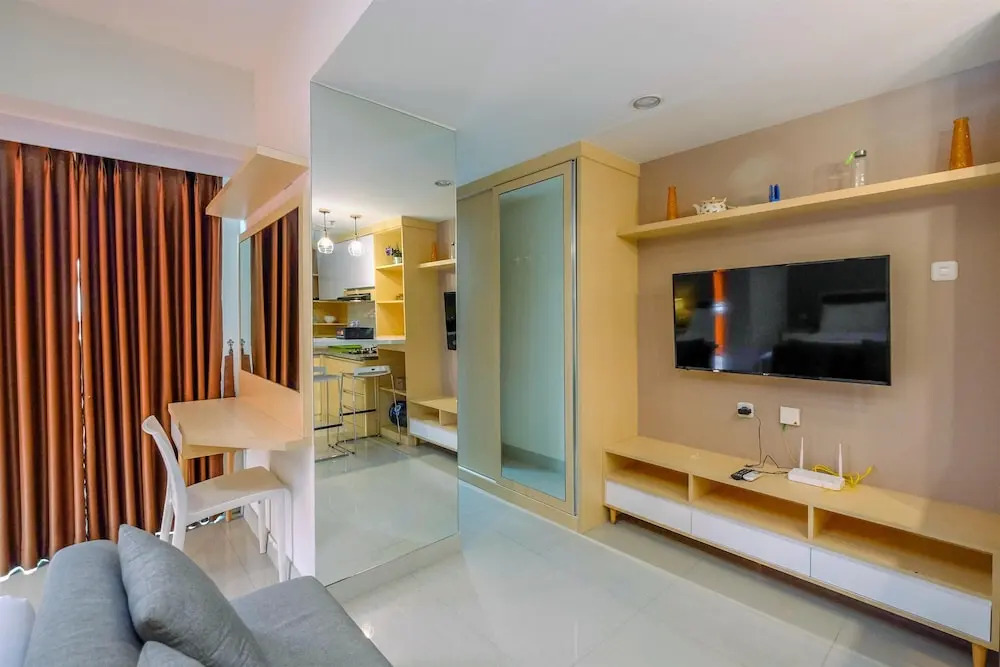 Modern and Spacious Studio with City View @ Grand Kamala Lagoon Apartment