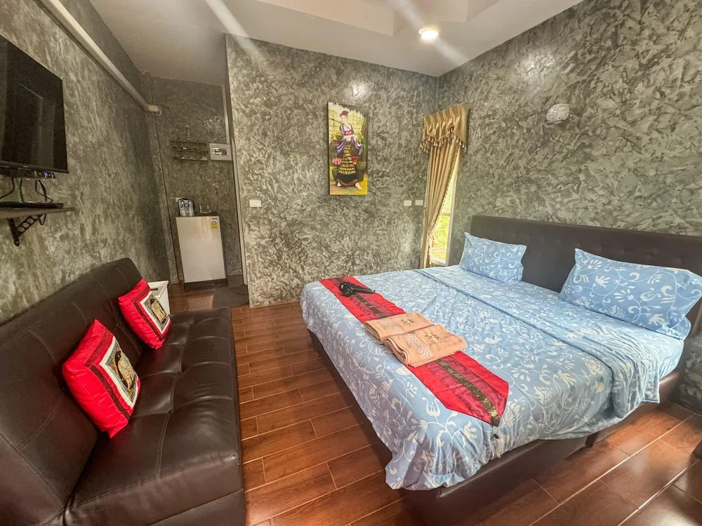 Toraneethai Homestay Amphawa
