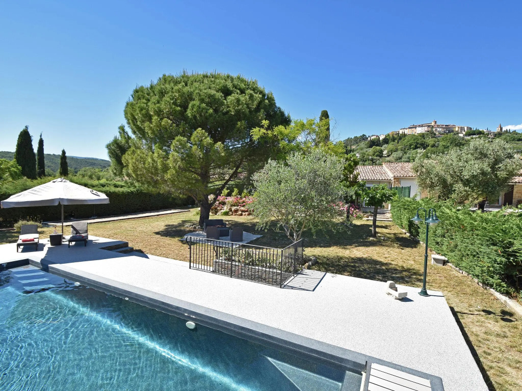 Villa in Callian With Heated Pool and Terrace