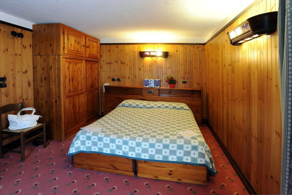 Hotel Bouton DOr - Cogne