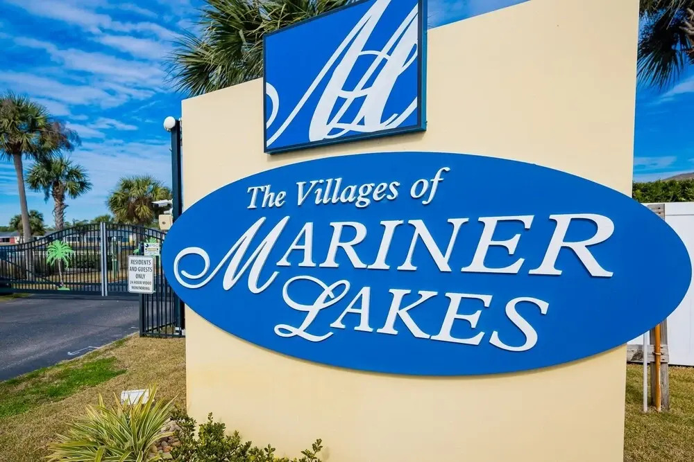 Mariner Lakes 40 2 Bedroom Condo