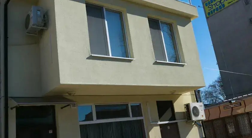 Guest Rooms Tivona