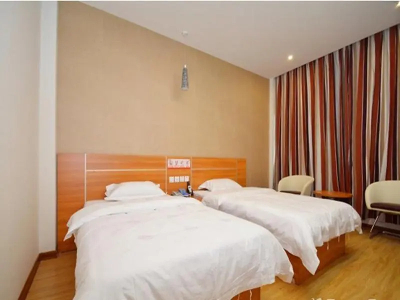 JUN Hotels Henan Luoyang Xigong District Central Bus Station