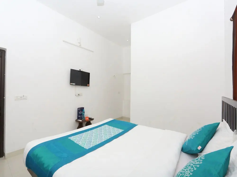 OYO 11880 Vanam Resort