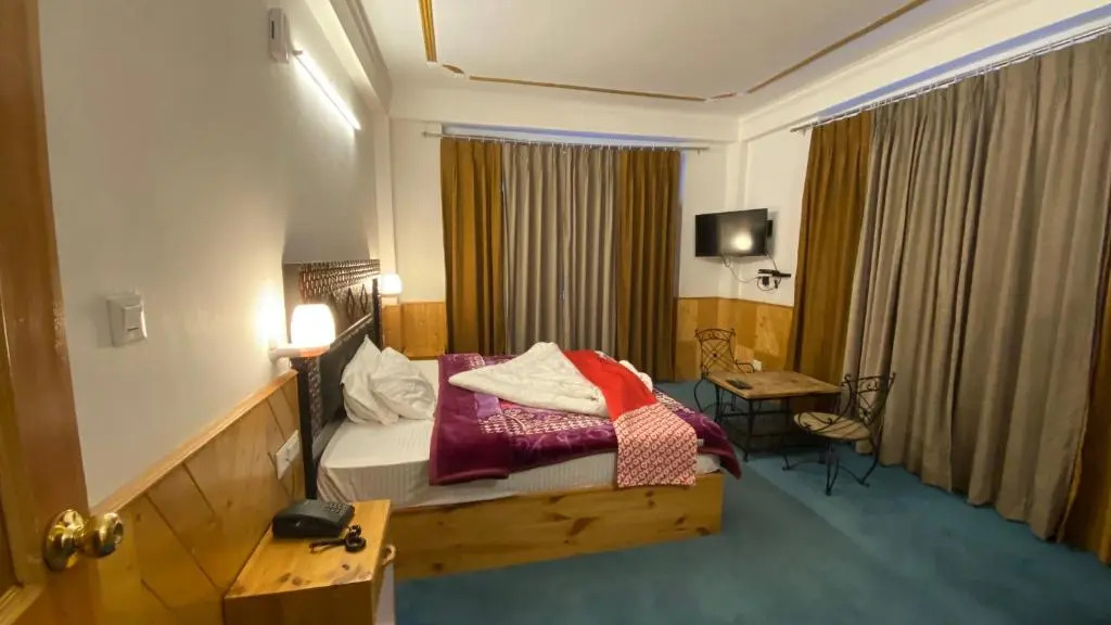 Hotel Shubh Dev