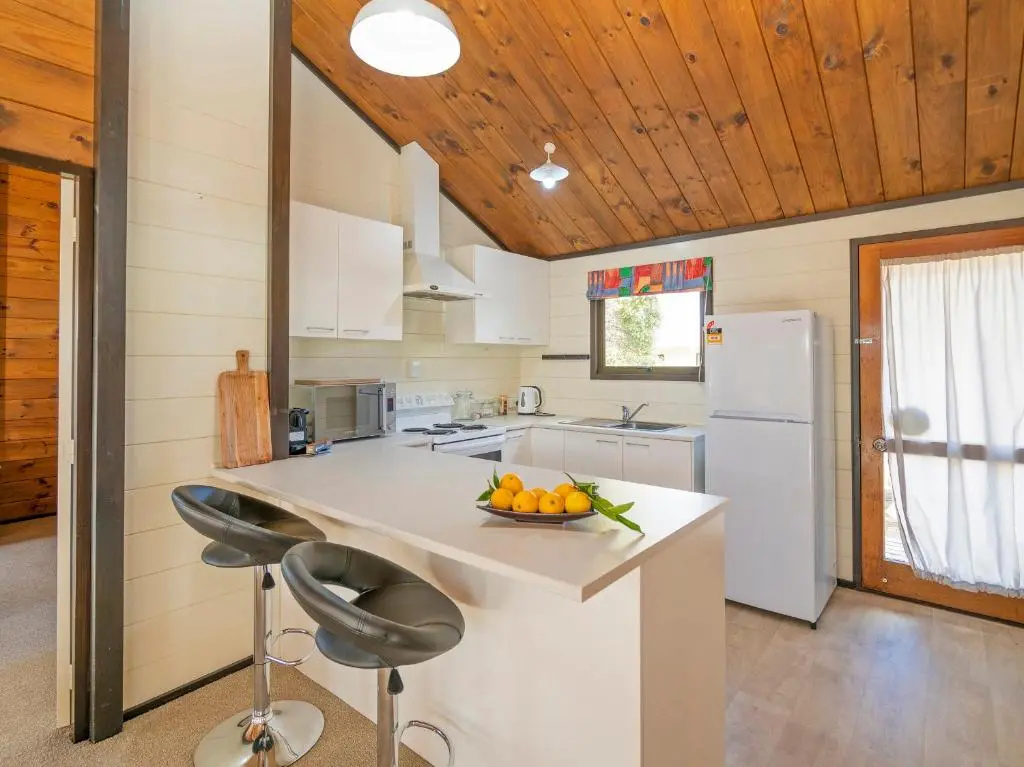 Sky Blue Bach - Whitianga Holiday Home