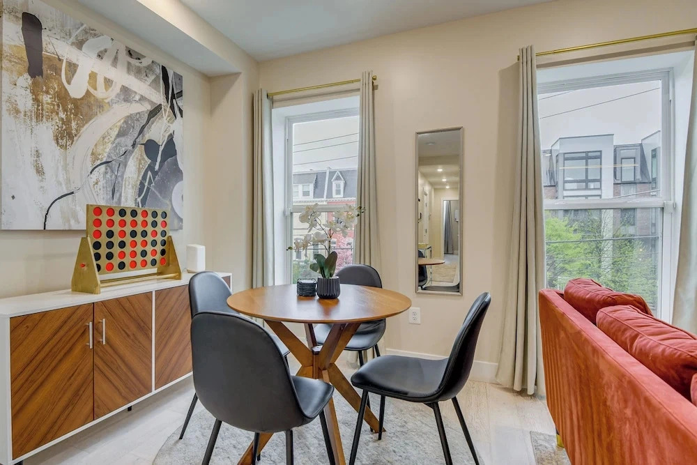 Walkable Washington Apt in Charming Petworth