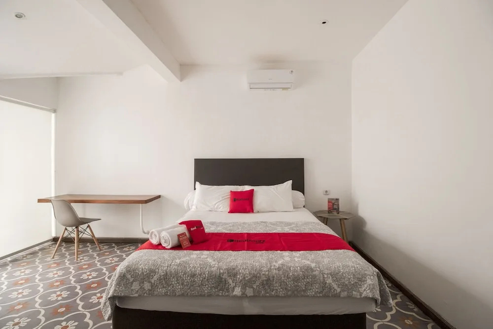Rumah Colombo by RedDoorz