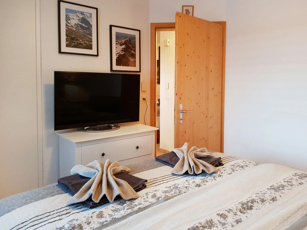 Apartment Mountain Lake Panorama by Interhome