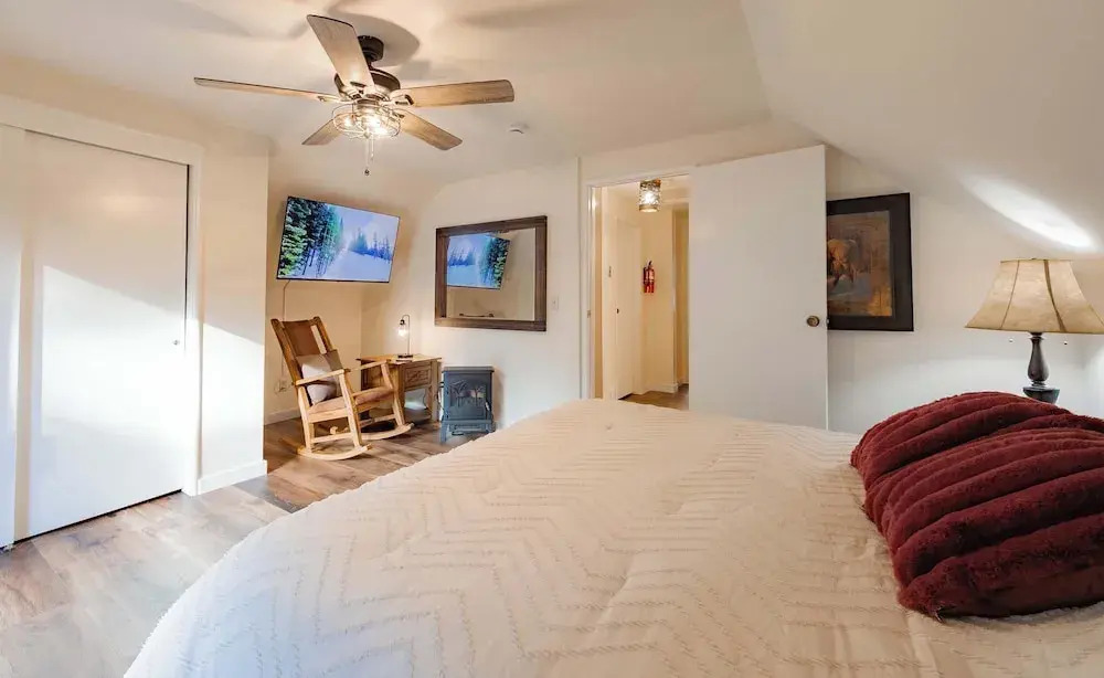 Whispering Pines Family Retreat By Carnelian Bay