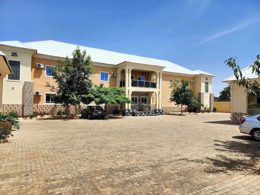 EFFAZ Apartment