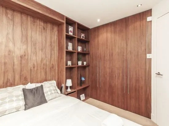 Long Lane Penthouse