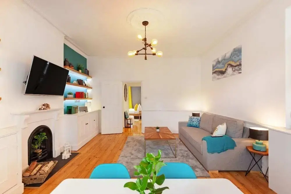 Beautiful 2 Bed Apt, Sleeps 6 nr Clapham North