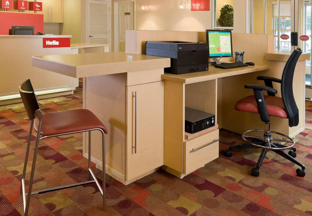 Candlewood Suites Bedford - Fort Worth by IHG