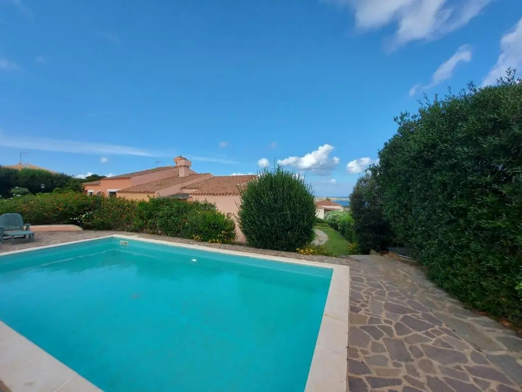 Villa Iris