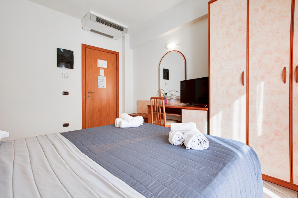 HOTEL VILLA MARIA