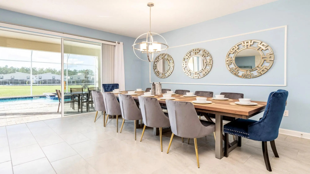 Modern 9BR Family Villa Close Disney w Pool SPA