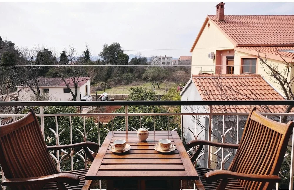 Nice Home in Zadar With Wifi and 2 Bedrooms