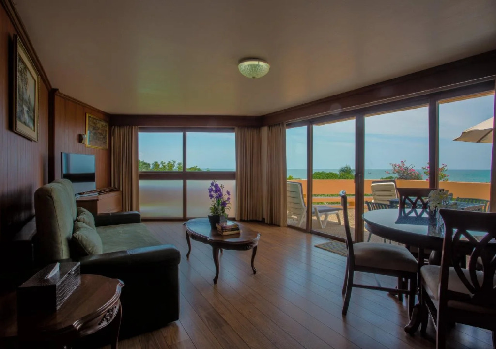 Sailom Hotel Hua Hin - SHA Extra Plus