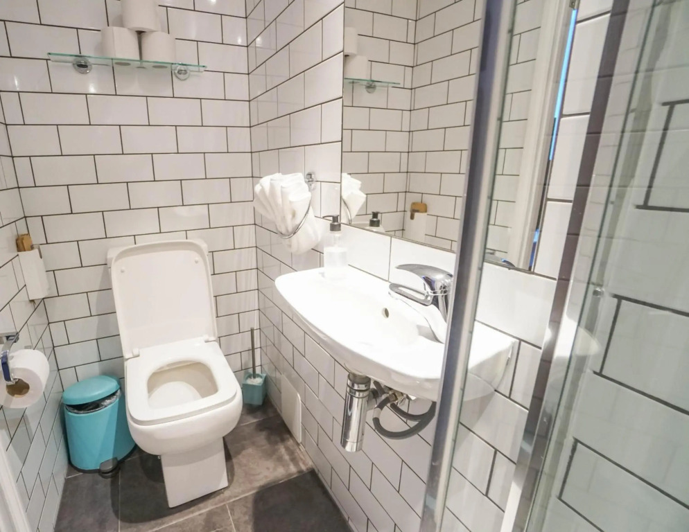 St Athans Hotel