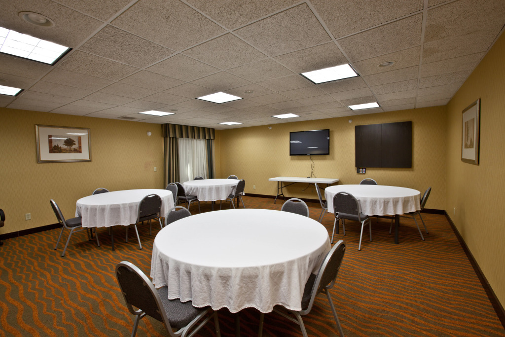 Holiday Inn Express Plymouth by IHG