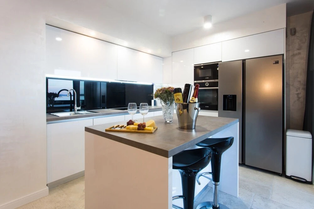 Luxury Beachfront Villa Sea Queen - Kastela