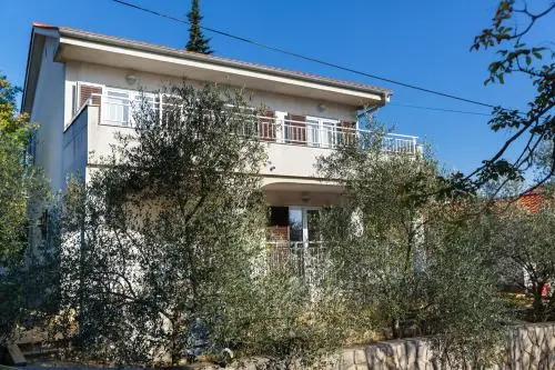 Adria Holiday Home