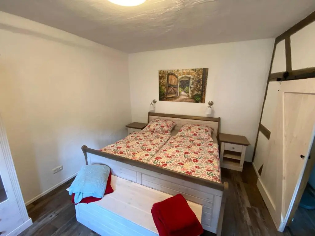 Schöne Ferienwohnung Burgruine Fachwerkhaus
