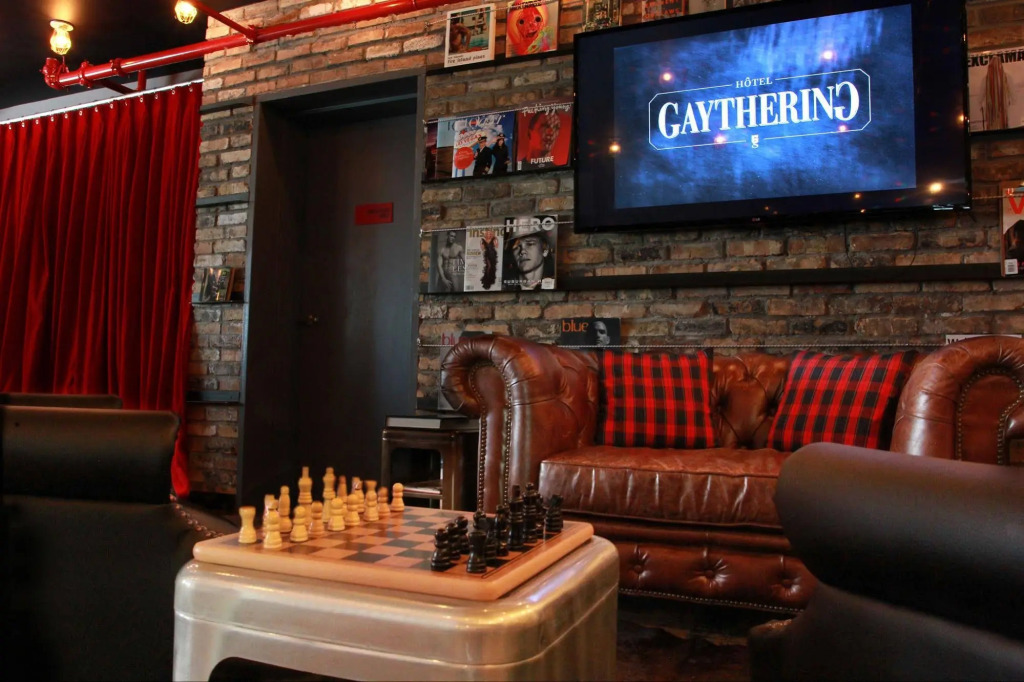 Crates at the Gaythering - Hostel