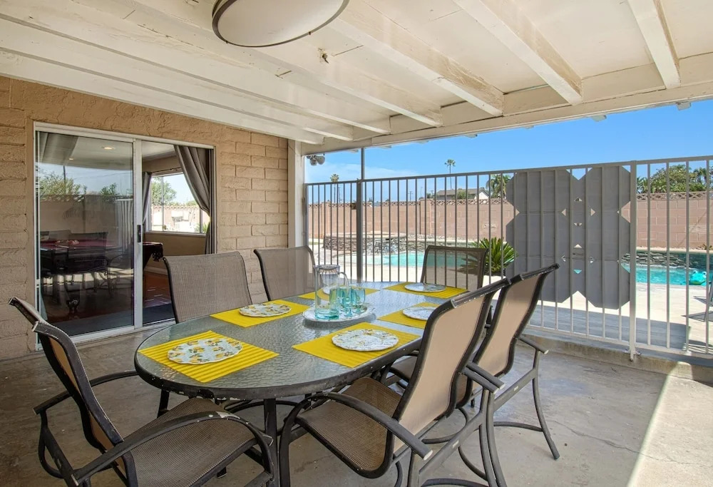 Babes in Toyland - 3 Br Home