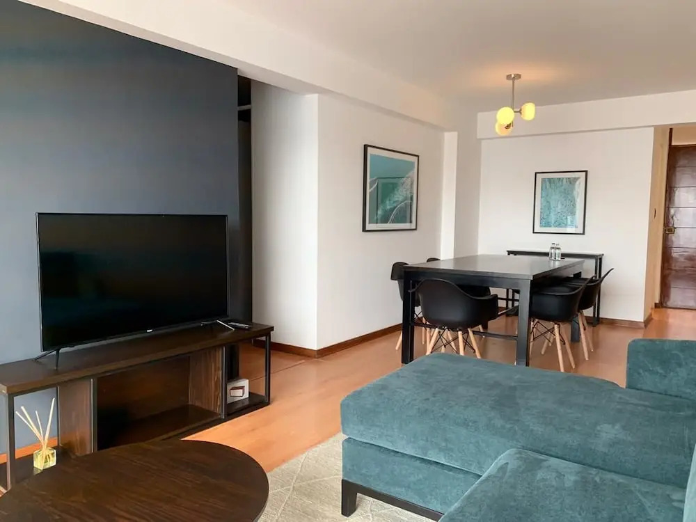 Spectacular 3BR in Heart of Miraflores