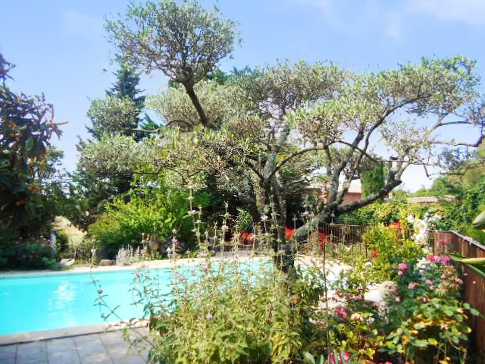 House With one Bedroom in Pougnadoresse, With Pool Access, Furnished T