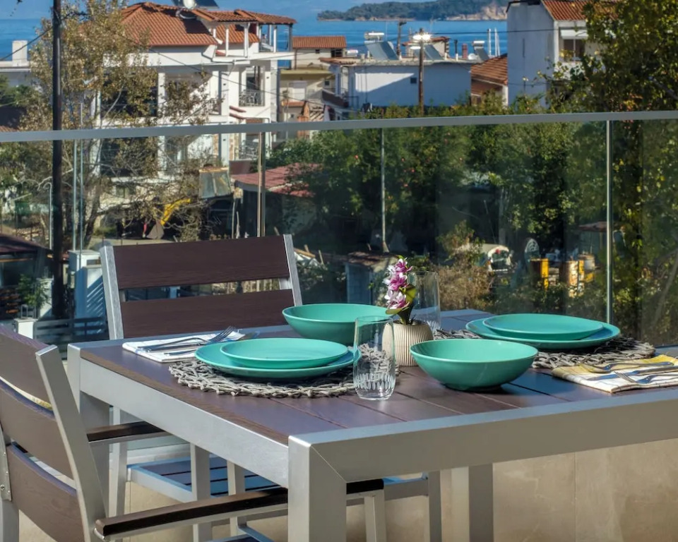 Aura Luxury Suites - Olympiada Cozy Getaways