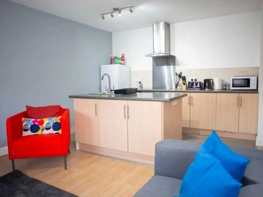 Cosy Holiday Home in Gloucester Near Robinswood Park
