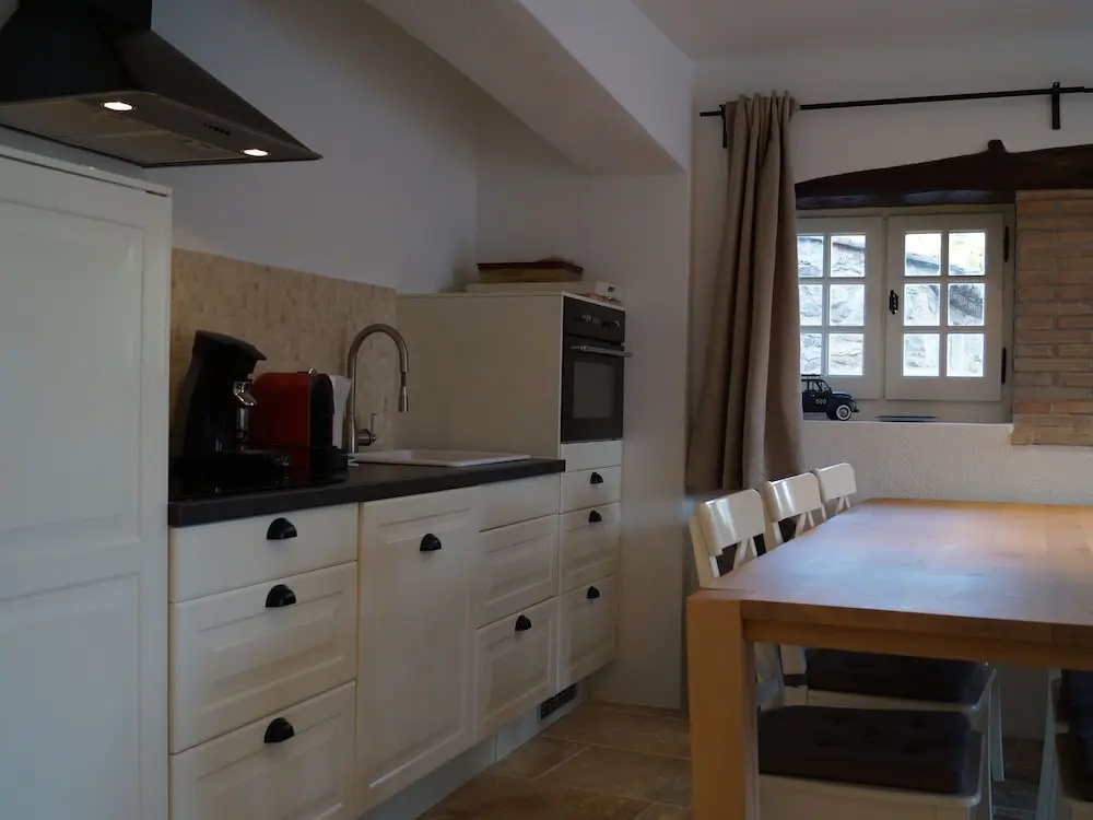 Modern House With Terrace, Near the Popular St. Maxime