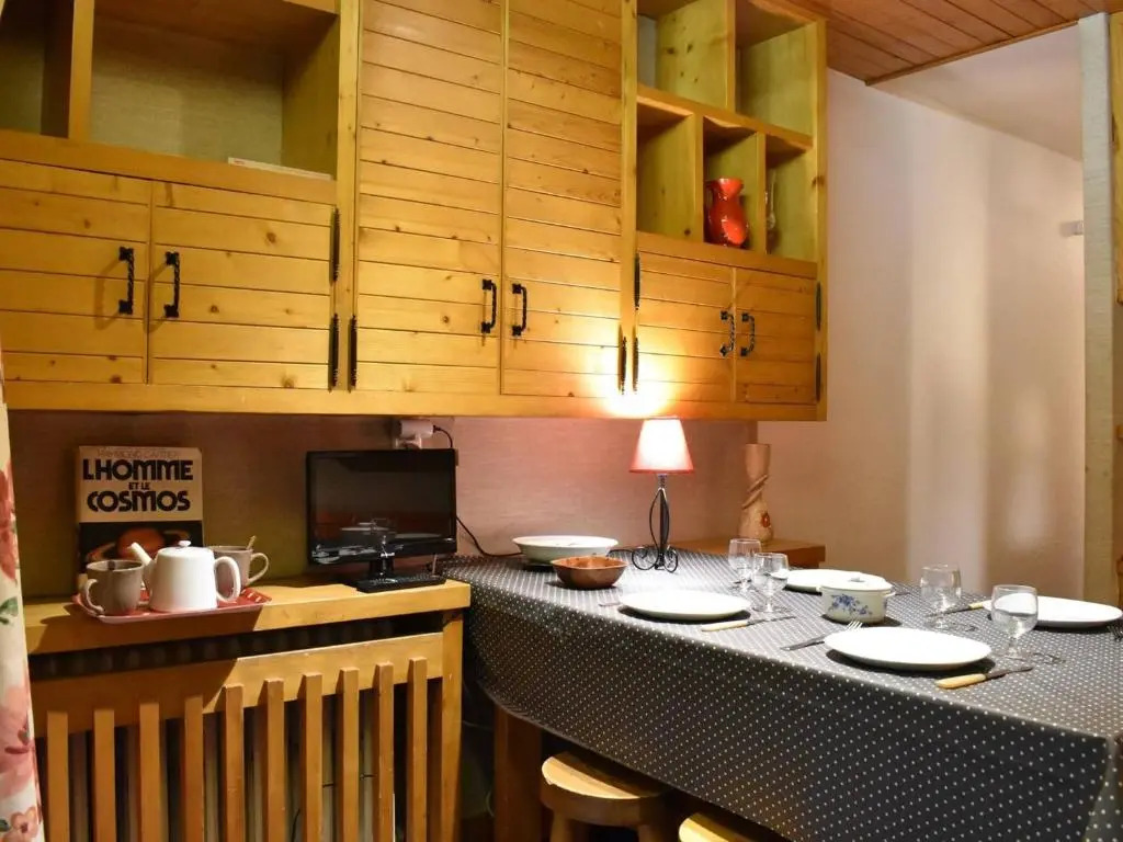 Appartement Méribel, 1 pièce, 4 personnes - FR-1-180-39