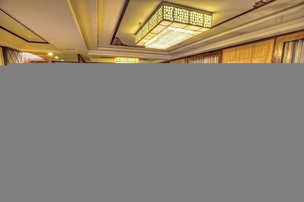Huangjingang Holiday Hotel